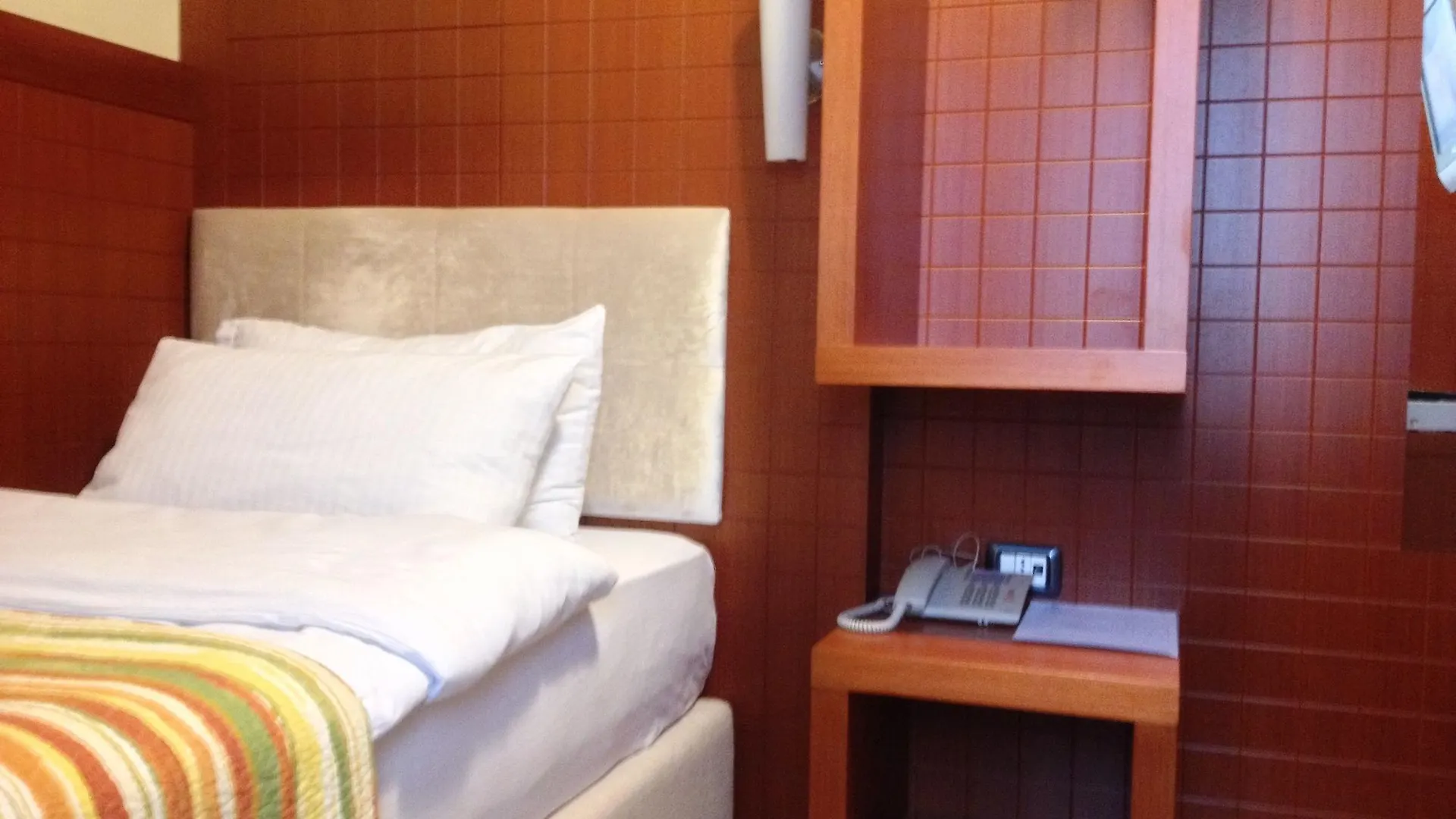 City 5 Hotel Tiran