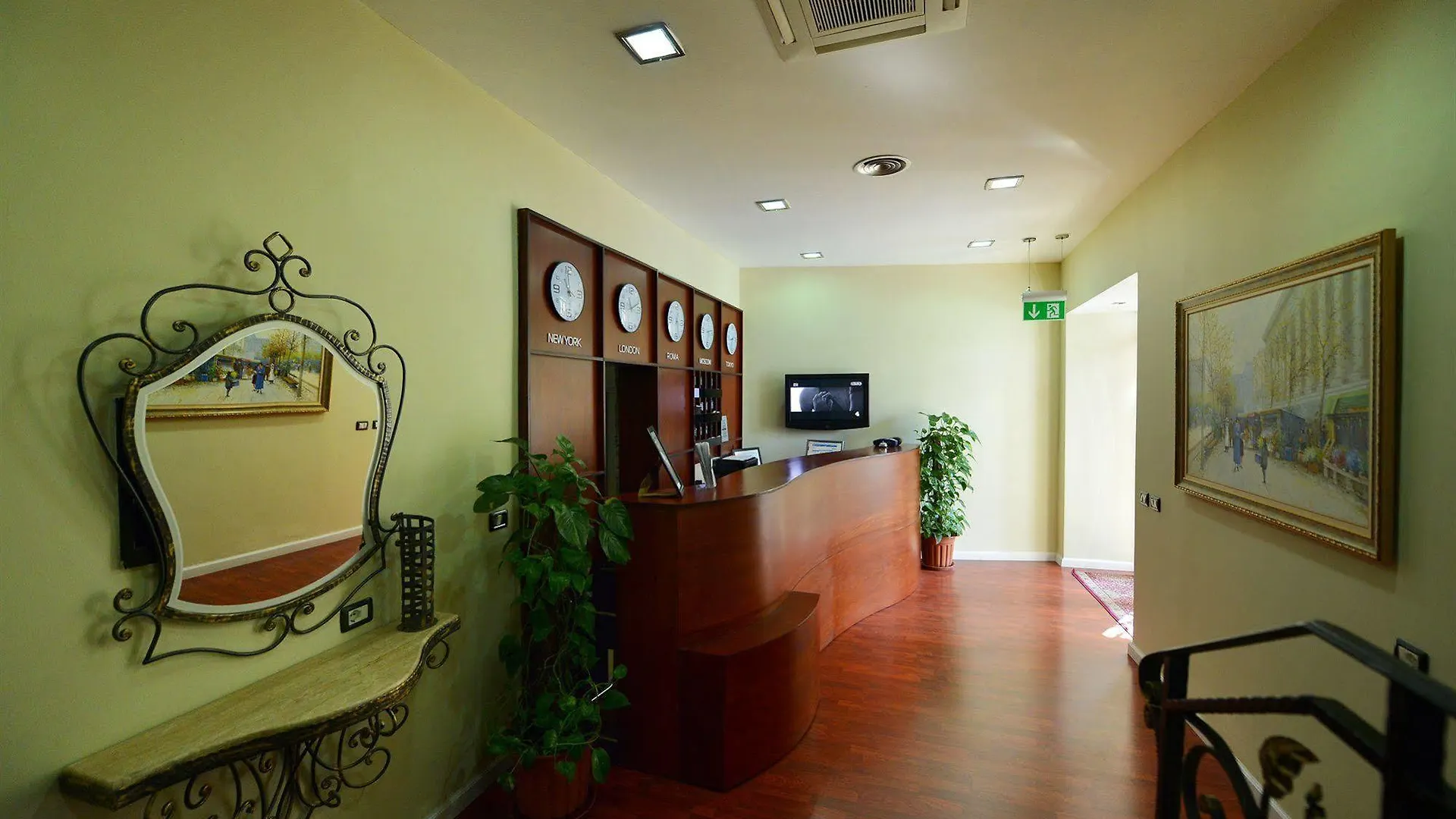City 5 Hotel Tirana