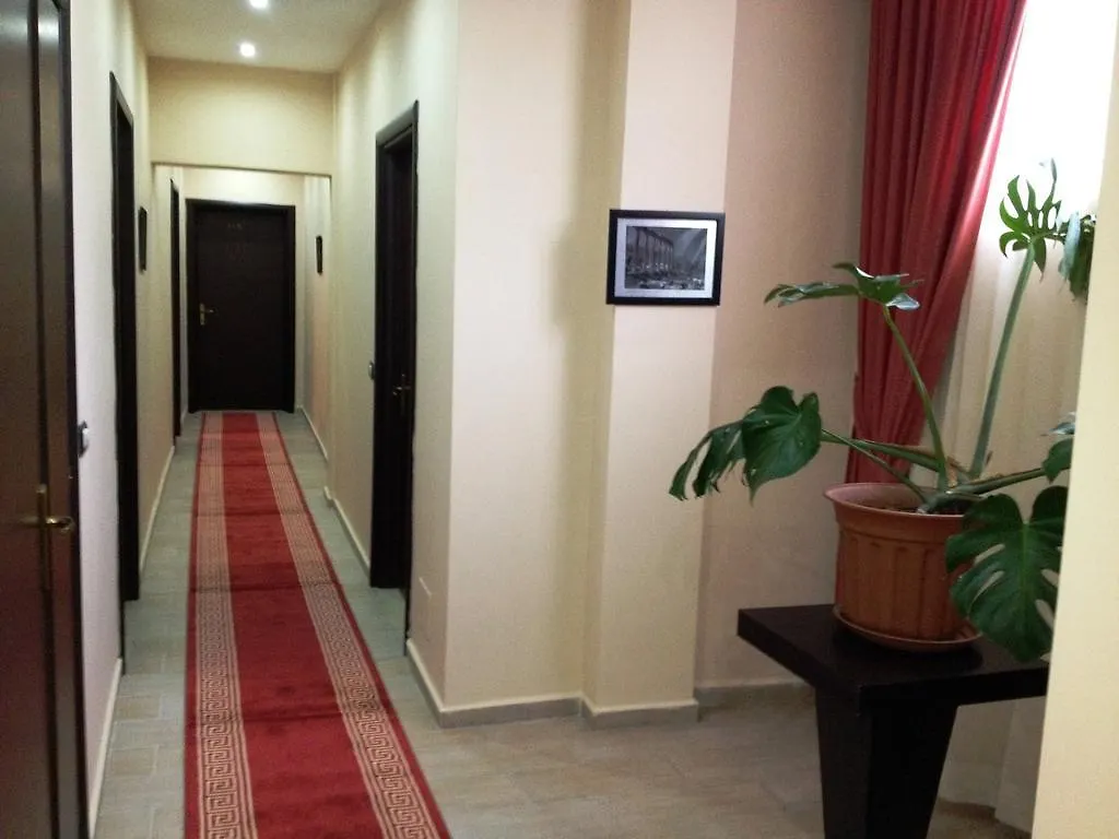 City 5 Hotel Tirana