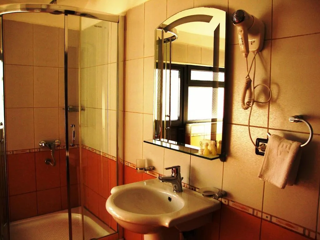 City 5 Hotel Tirana