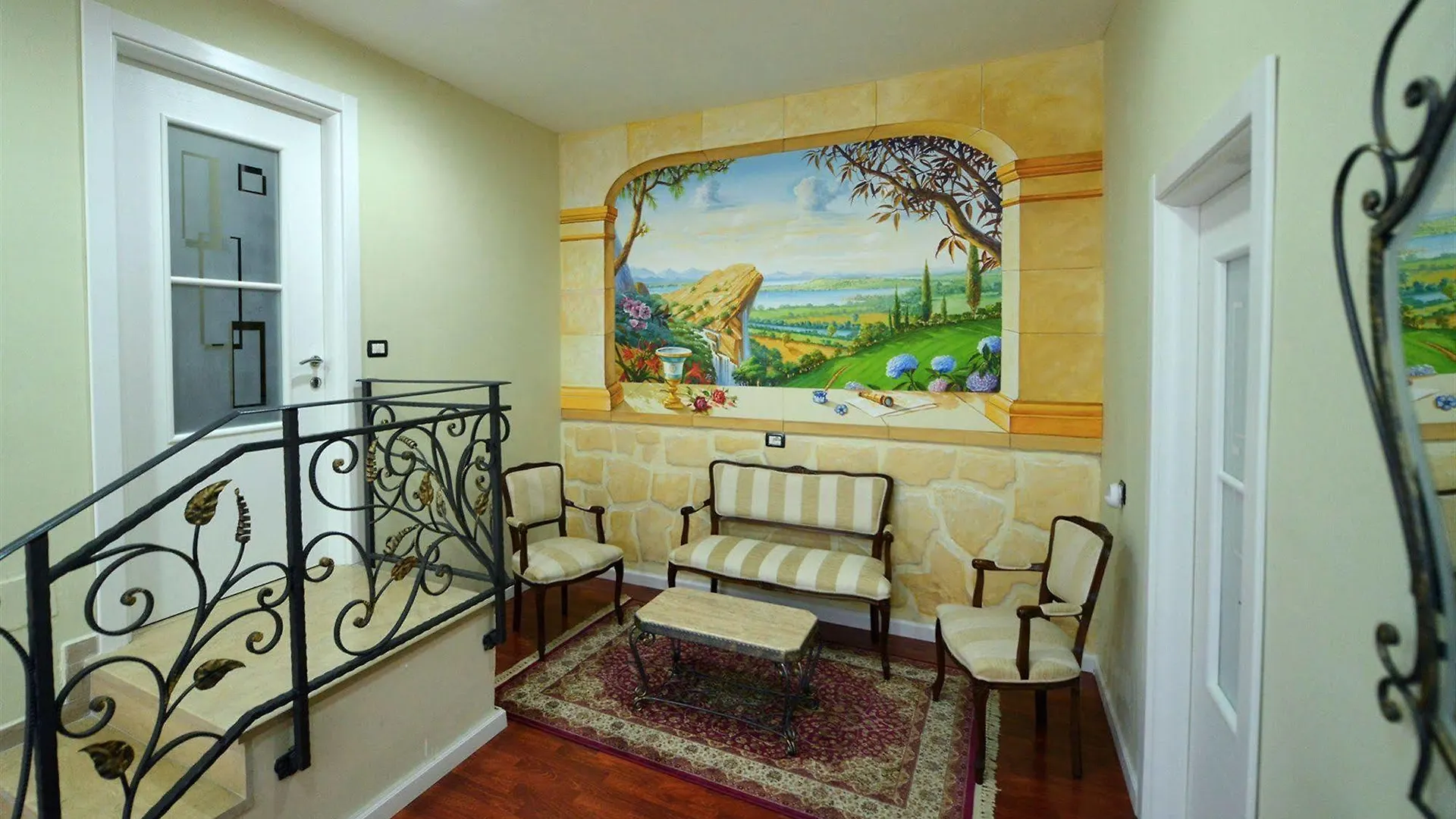 City 5 Hotel Tirana